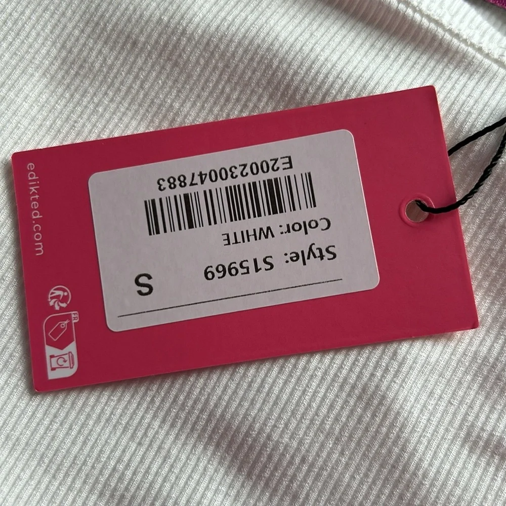 EDIKTED BRAND NEW TOP NEVER WORN - Picture 3 of 6